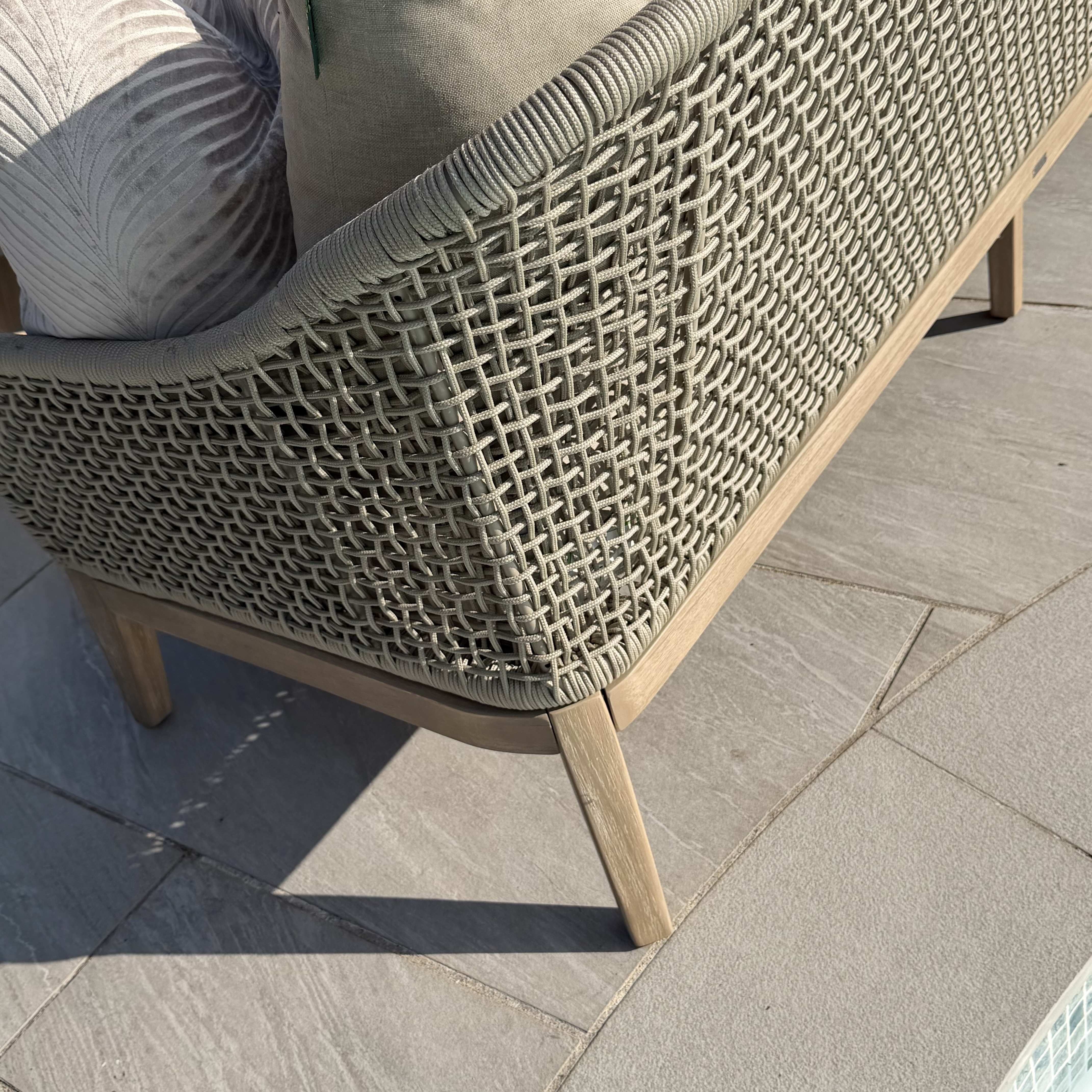 Nova - Summer Corner Sofa Set with Round Coffee Table & Side Table - Beige